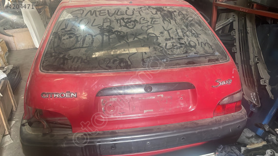Citroen sakso bagaj kapağı