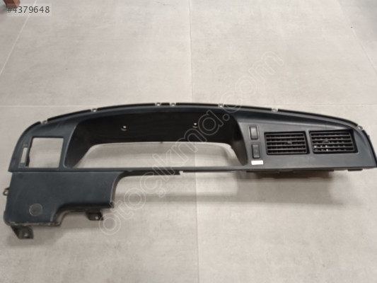 Toyota Hilux Ln 106 göğüs plastiği