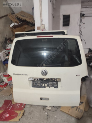 Tırasporter T5T6 bagaj kapagı hatasız beyaz