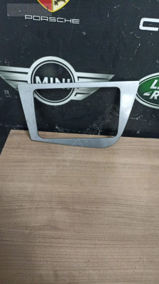 1P1858071A SEAT LEON TEYP ÇERÇEVESİ 2006-2010