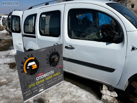 Mercedes Citan Sağ ön Kapı Hatasız Orijinal Çıkma