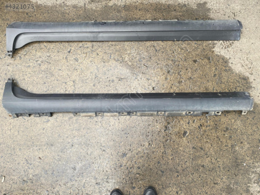 51777210080 210080 BMW X3 F25 / F26 MARŞBİYEL SPOYLERİ SAĞ