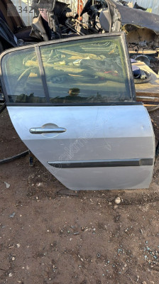 Megane iki sağ arka kapı