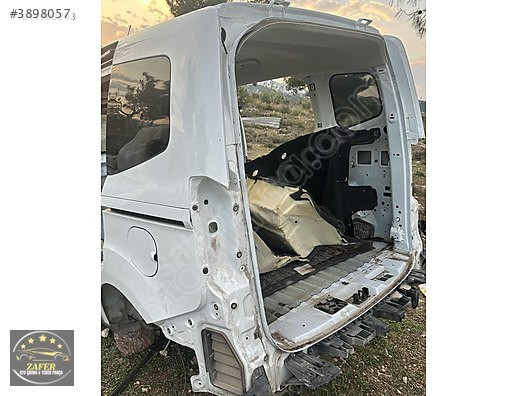 FORD COURİER SAĞ SOL KESME ÇAMURLUK