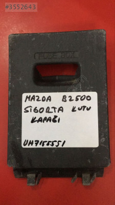 MAZDA B2500 SİGORTA KUTU KAPAĞI UH715551
