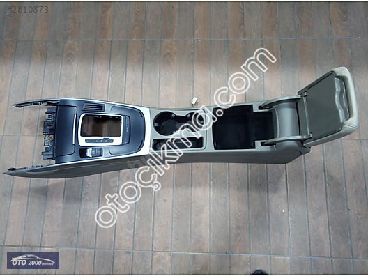 8K0863244A-8K0863244E AUDİ A4-A5 ORTA KONSOL