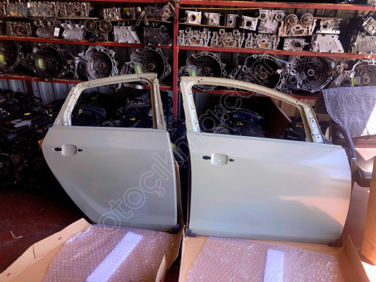 ÖZMEN OPEL ASTRA J SAĞ ÖN KAPI