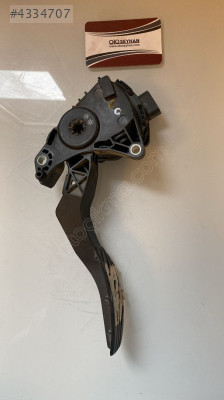 180024BA0B nissan qashqai gaz pedali