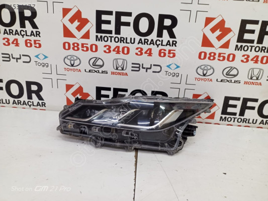 TOYOTA COROLLA SOL FAR ÇIKMA ORJİNAL YEDEK PARÇA