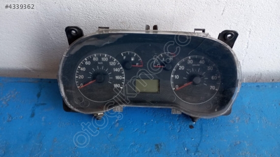 Fiat Punto gösterge paneli