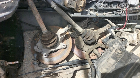 Renault trafic ön aks taşıyıcı
