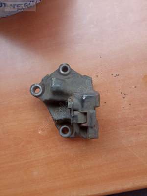 Hyundai Accent Blue Motor Kulağı Ayak