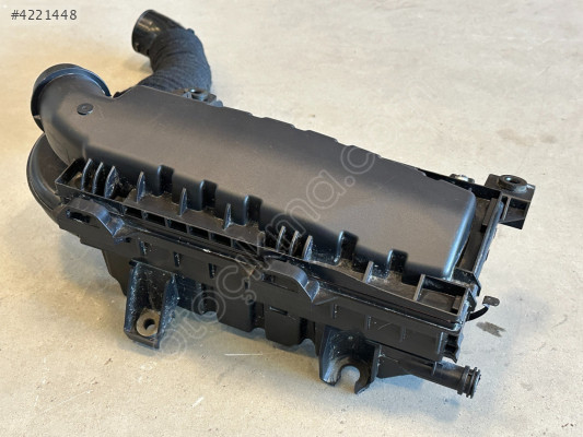 PEUGEOT OPEL CİTROEN 1.2 PURETECH HAVA FİLTRE KUTUSU 9812735680