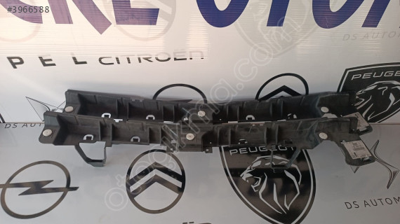 Opel astra j hb arka tampon orta BRAKET13266742