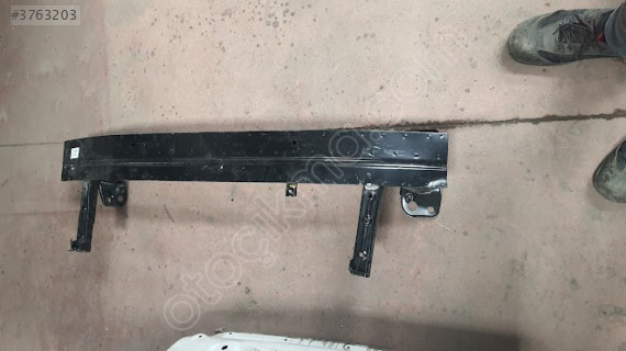 hyundai i20 bayon ön tampon demiri