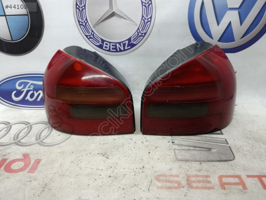 2000 Audi A3 sag sol stop(tamirli)