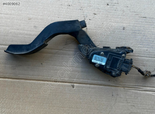 VW PASSAT B5 A4 A6 GAZ PEDALI DİZEL 8D1721523 8D1721523G
