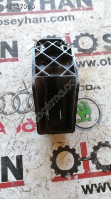 Toyota corolla 2015 far alt braketi