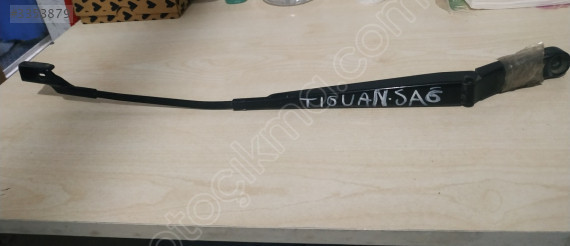 VOLKSWAGEN TİGUAN SAĞ SİLECEK KOLU
