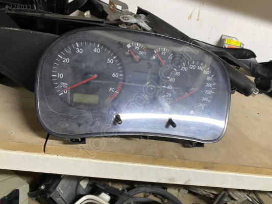 2001 VW BORA 1.6 AKL MOTOR MANUEL KM SAATİ ORJ ÇIKMA