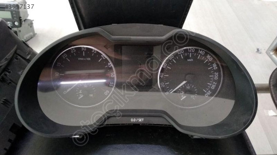 SKODA OCTAVİA 2015 2018 GÖSTERGE PANELİ 5E0920751B