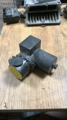 1L0862257A vw polo classic merkezi kilit pompası