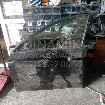Skoda Octavia Siyah Orijinal Çıkma Sol Ön Kapı 2013 - 2019