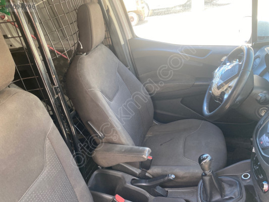FORD COURİER ÇIKMA KOLTUK TAKIMI