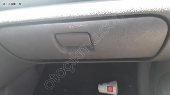 Clio2 torpido kapak yedek parça
