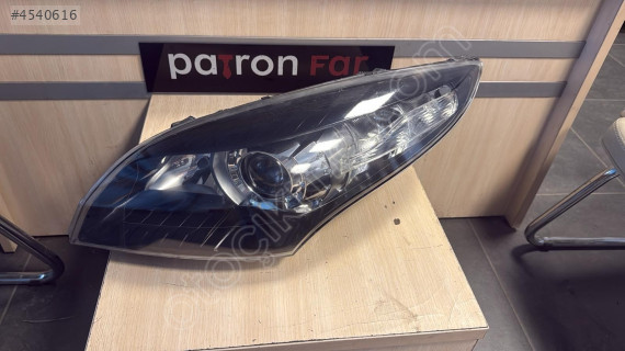 MEGANE 3 XENON SOL FAR ORJİNAL MERCEKLİ