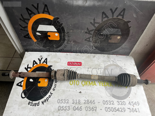 Renault Megane 4 Sağ Aks 1.5 DCi Otomatik Orjinal Çıkma