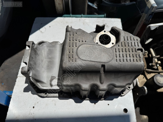 1.4TSİ ORJİNAL ÇIKMA YAĞ KARTELİ CTH CAX CAV BLG KARTEL