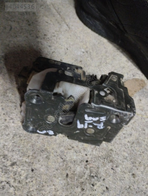 Renault 19 Sağ ön kapı kilidi