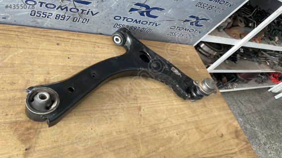 Ford Transit 2018-2023 Alt Sağ Tabla Salıncak Orijinal  Temiz