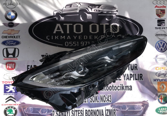 BMW 4 SERİSİ  G22 G23 G24 G26 ORJİNAL ÇIKMA SAĞ FAR