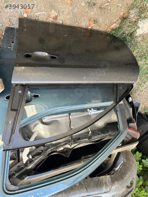 Peugeot rifter sol ön kapı orjinal