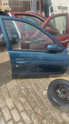 RENAULT MEGANE 1 SAG ON KAPİ CİKMA