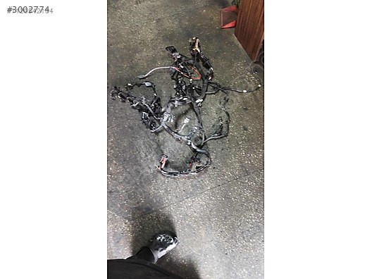 RENAULT MEGAN 4 1.3 TCH MOTOR İÇİ TESİSATI