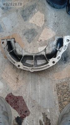 Şanzıman braketi Toyota Corolla E11 1997-2001  8330401