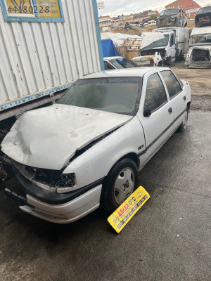 Vectra A 2.0 8 valf parça parça satılık