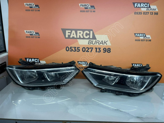 Orjinal Passat B8 Sağ Ön Far - Hatasız ve Takım