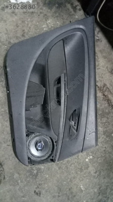 Fiat Punto sol ön kapı döşemesi yedek parça