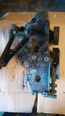 Audi a4 a6  sarz ve klima bağlantı ayagi braket orjinal çıkm