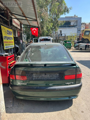 RENAULT LAGUNA 1 BAGAJ
