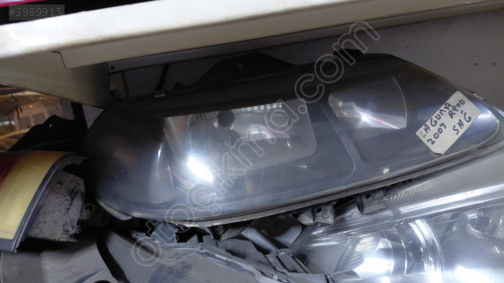 Renault  laguna 2000 model  sağ far orijinal  çıkma  far
