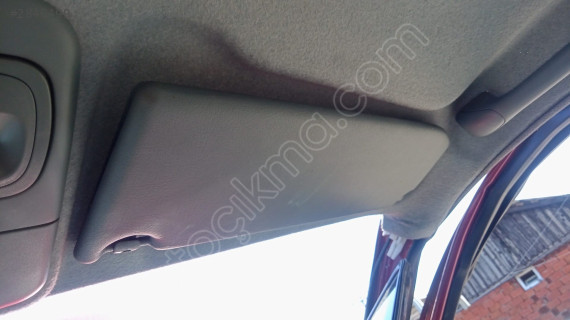 Megane 1 sağ güneşlik yedek parça