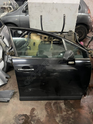 Citroen C4 Sağ Ön Kapı - Mert Oto Çıkma Parçaları