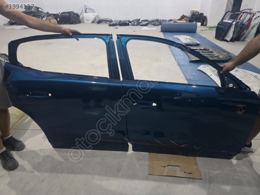 PEUGEOT 408 MAVİ SAĞ ÖN ARKA KAPI ORJINAL LOKALLİK