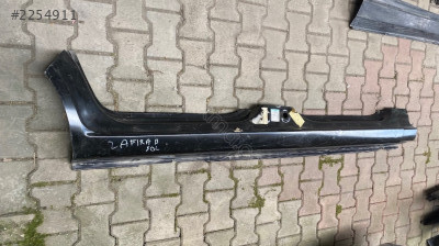OPEL ZAFİRA B SAĞ MARŞBİYEL SACI 13239589 CANCAN OPEL