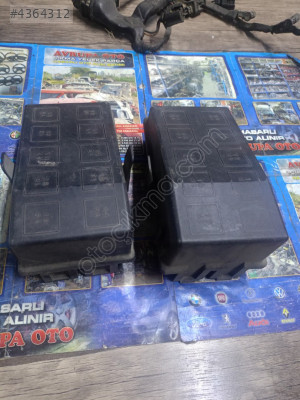 GM 90506008 Opel Vectra B motor içi role kutusu kapağı